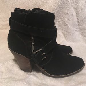 Dolce Vita ankle boots